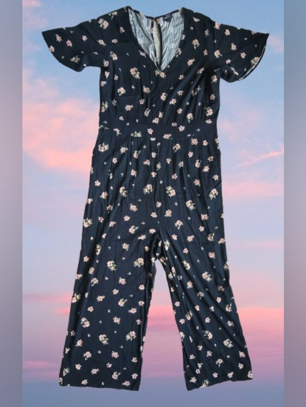 Torrid Women's Size 2x Stretch Challis Flutter Sleeve Jumpsuit, Black, Floral